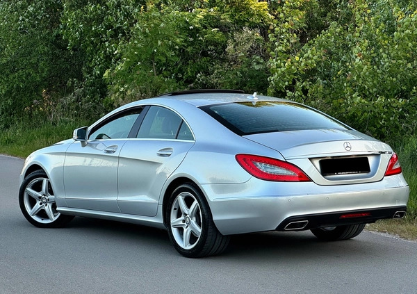 Mercedes-Benz CLS cena 65990 przebieg: 225000, rok produkcji 2012 z Radom małe 781